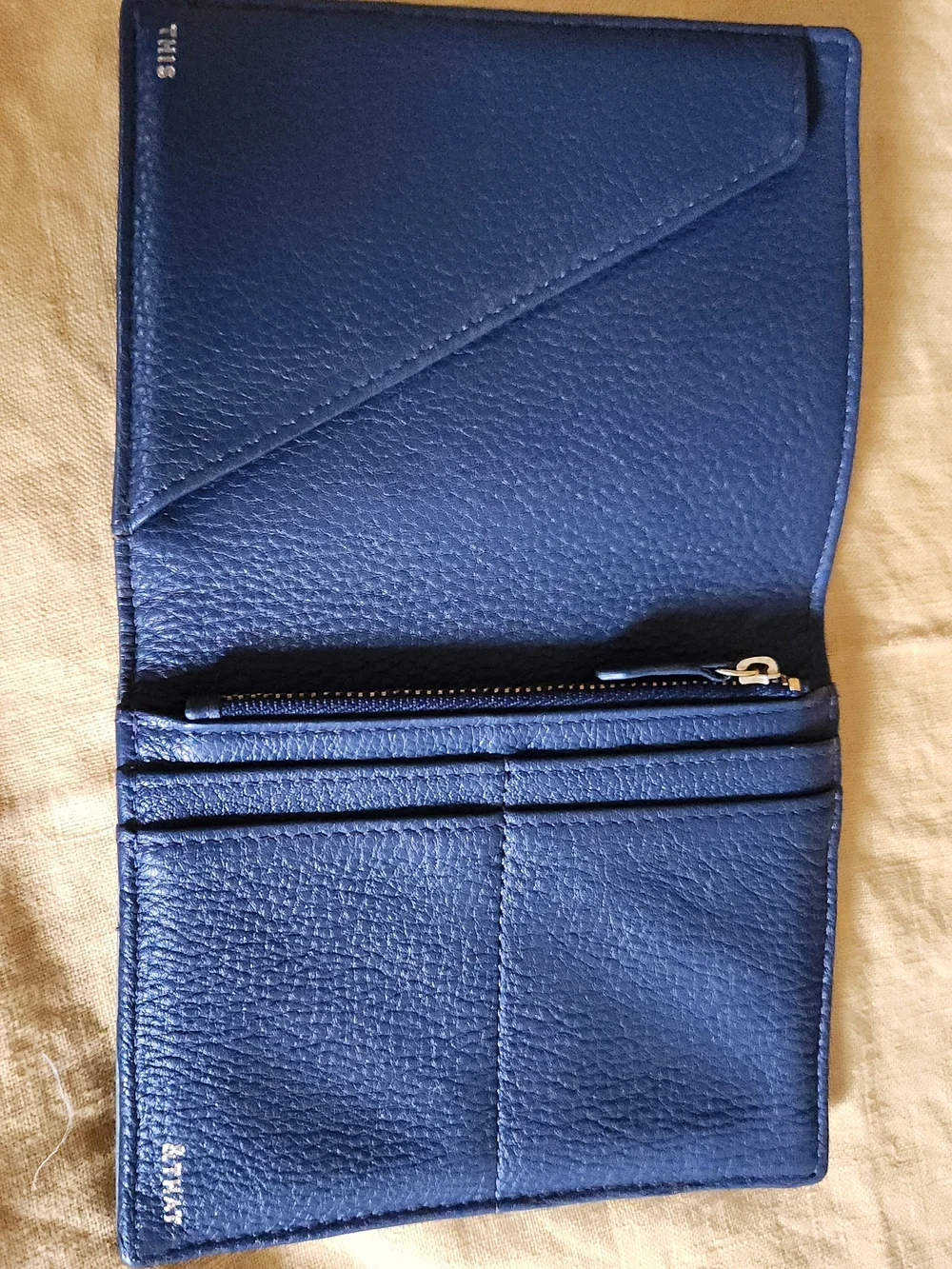 FOSSIL Blue Leather Passport Holder